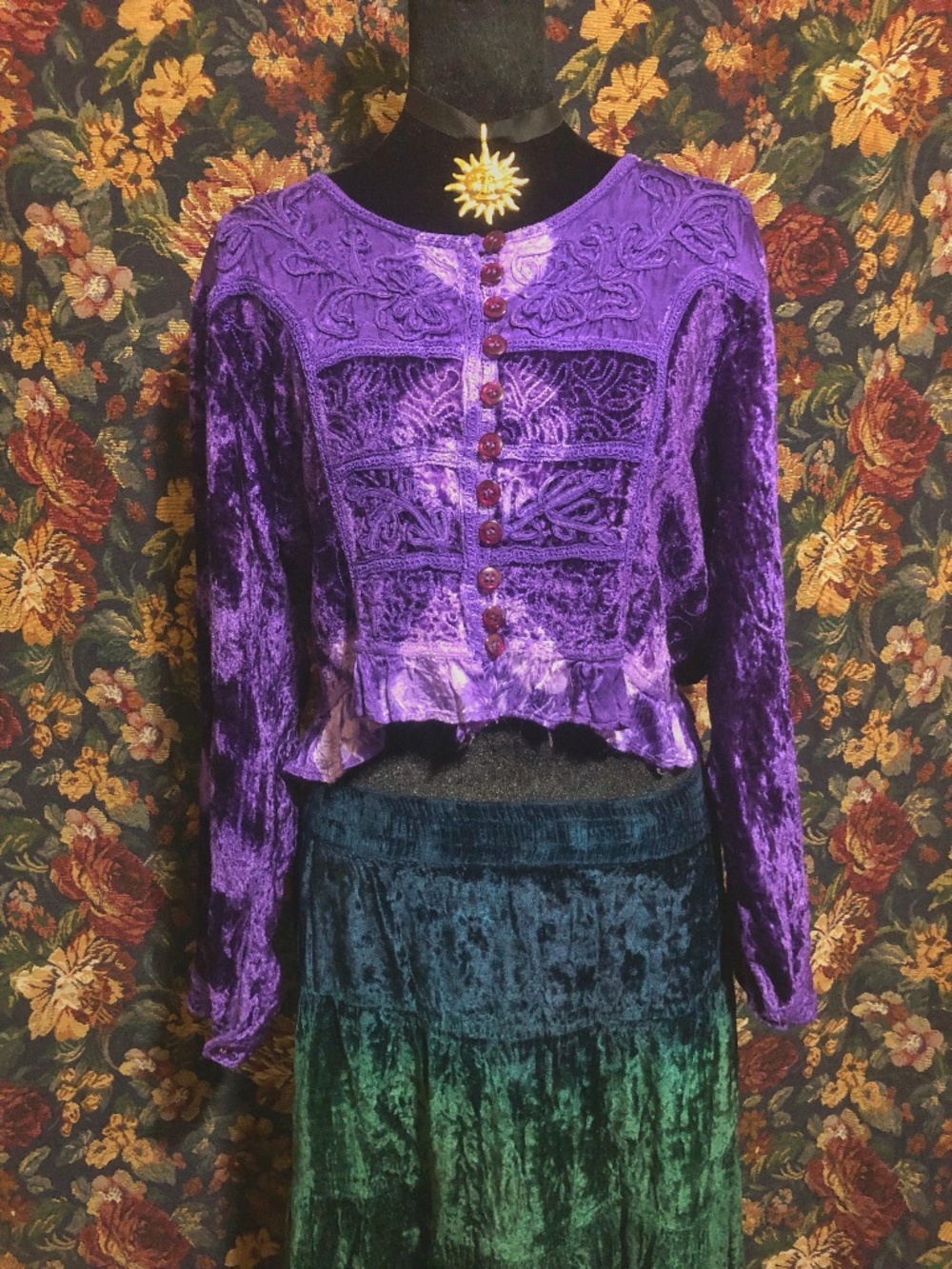 Vintage 90s Whimsigoth Purple Velvet Embroidered Blouse • Fairycore Rayon Top